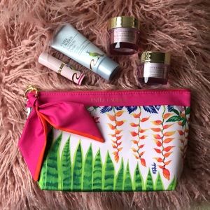 Estée Lauder makeup bag with make-up, skin-care and lipstick 💋 NWT